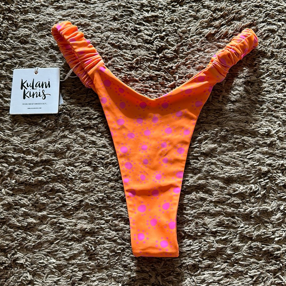 Kulani Kinis Bottoms